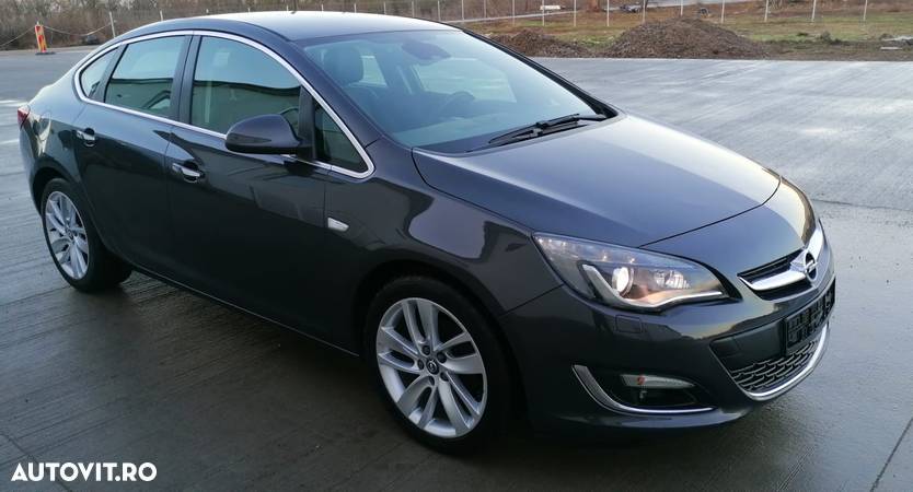 Opel Astra 1.7 CDTI ECOTEC Enjoy - 1