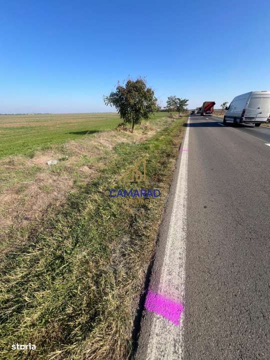 Teren de vanzare- deschidere DN4 138 m  –  Budesti, sat Gruiu - Cala - Imagine principală: 3/7