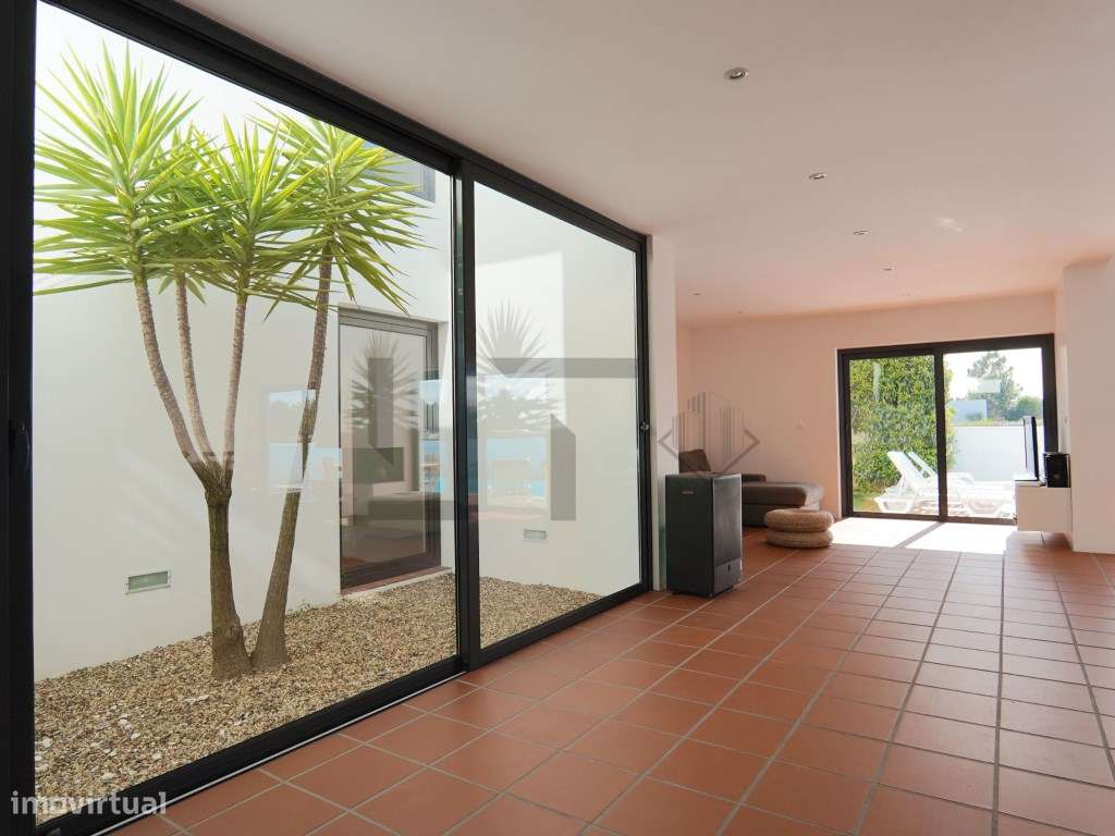 Moradia V4 com Piscina para Venda na Comporta-20