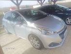 Peugeot 208 PureTech 82 Urban Move - 11