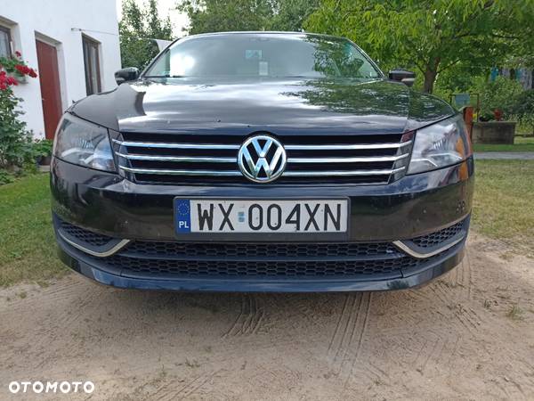 Volkswagen Passat 1.8 TSI BMT Comfortline DSG - 2