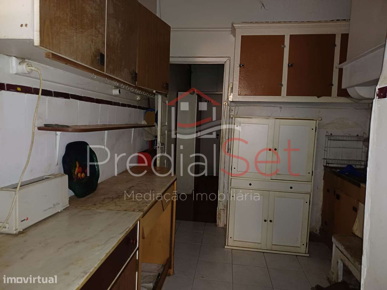 Apartamento T2  com terraço para remodelar - Belém -Lisboa - Grande imagem: 5/19