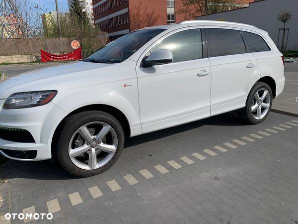 Audi Q7 3.0 TFSI Quattro Tiptronic - 6