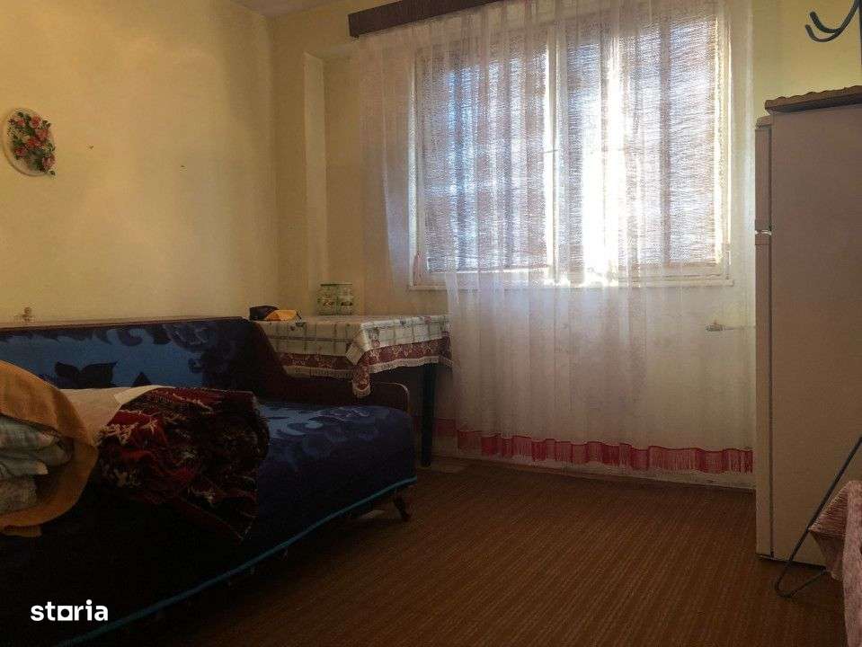 Apartament 3 camere confort 2 zona Viziru 3 - Imagine principală: 3/5