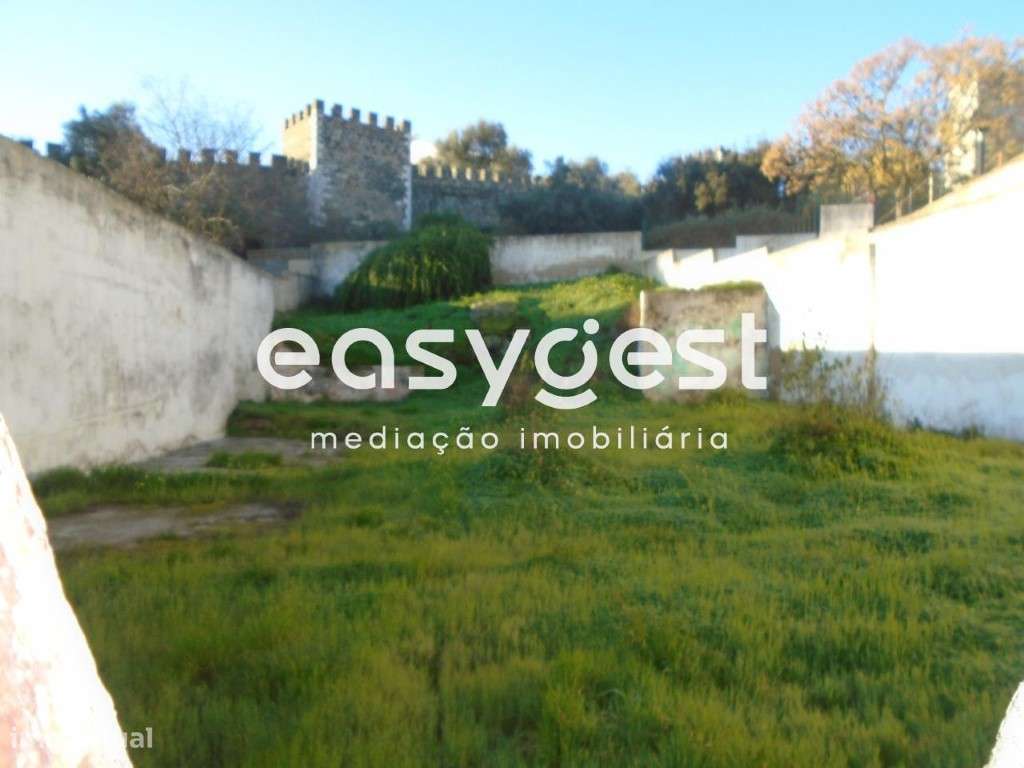 Terreno Urbano P/ Construção junto ao Castelo - Grande imagem: 2/8