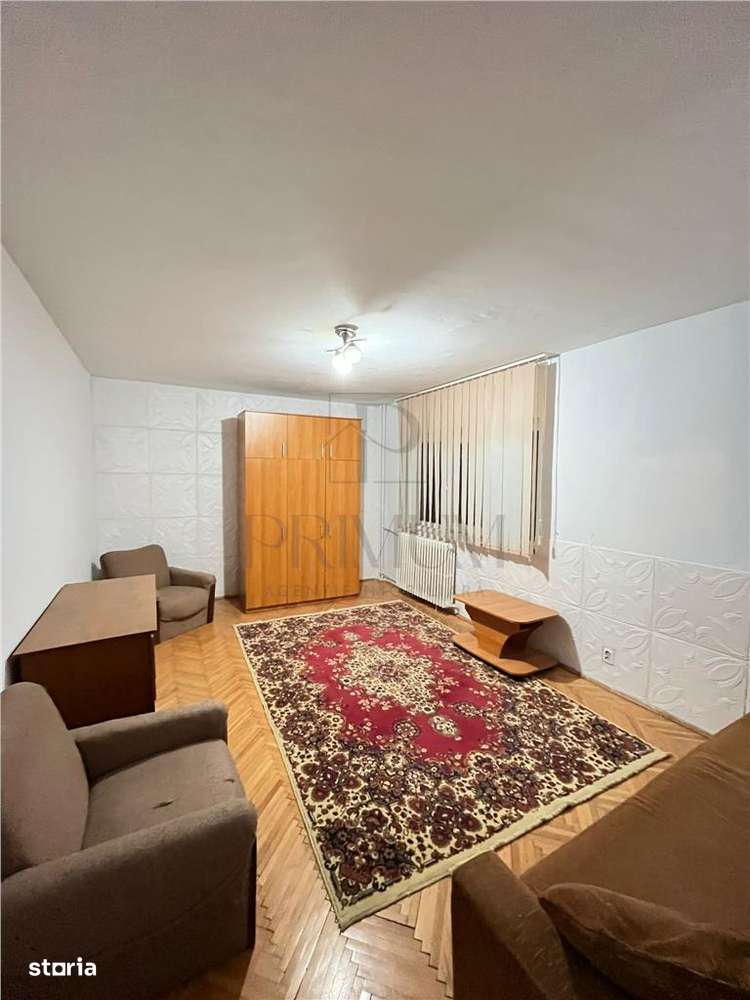 Girocului - 2 Camere - Decomandat - Etaj intermediar - Spatios - - Imagine principală: 4/8