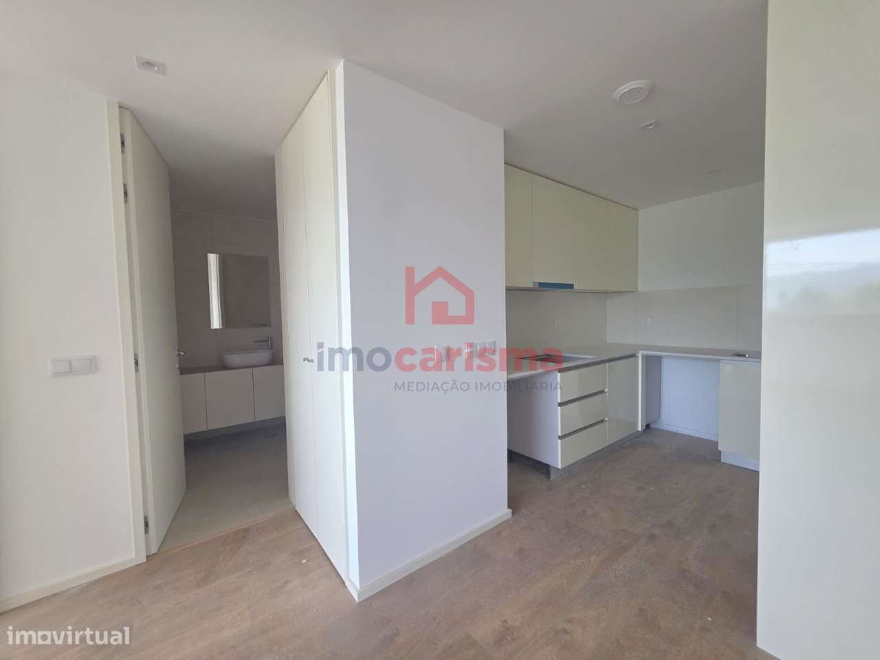 Apartamento T1 Novo em Ferreiros, Amares-8