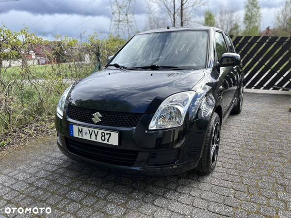 Suzuki Swift 1.3 Black and White - 1