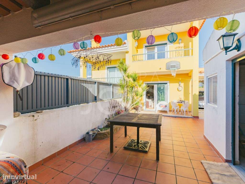 Moradia T3 com Quintal e a Apenas 10 Minutos a Pé da Praia do Estoril - Grande imagem: 5/60