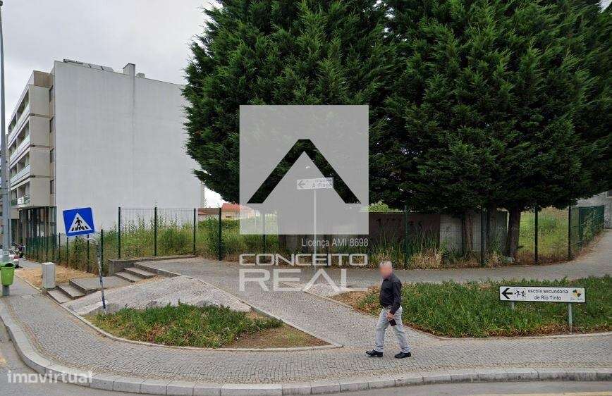 Estabelecimentos P/ Comércio/ Serviços c/ lugar de garagem e wc - Rio - Grande imagem: 4/7