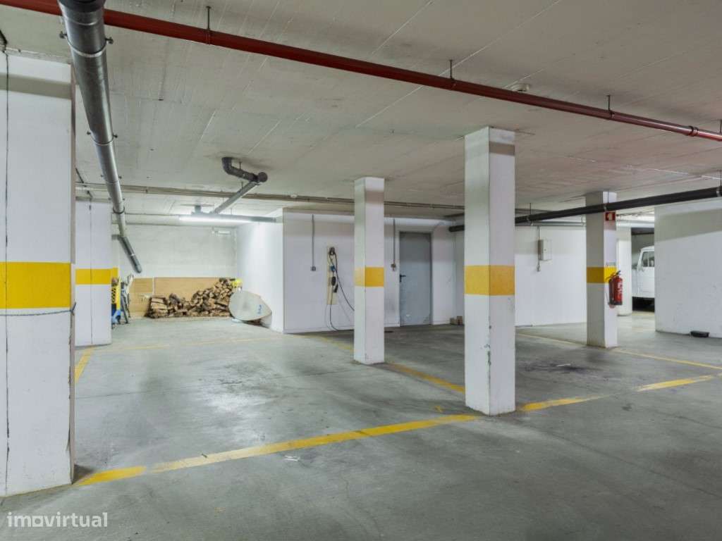 Penthouse Exclusiva no Coração de Grândola-24