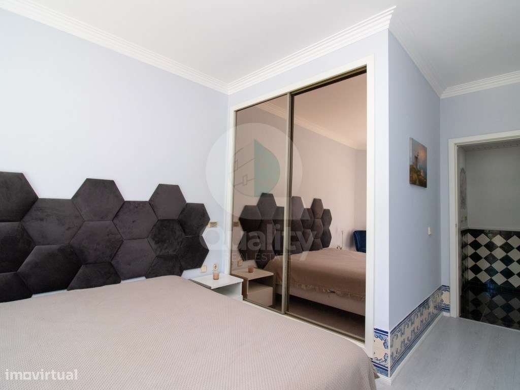Excelente Apartamento T2 - Baixa da Banheira-15