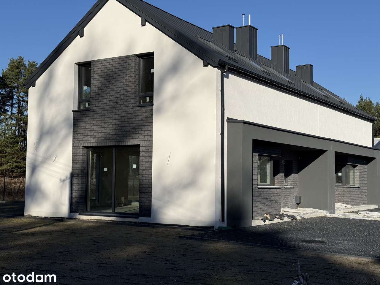 Kompaktowy bliźniak 94m2, duża działka 440m2 GOTOWY-15