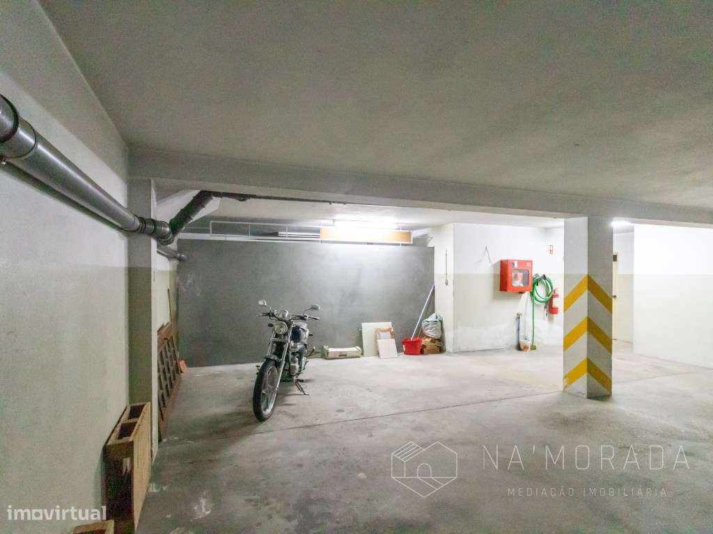 Apartamento T3 em Sanguedo em Edifício Modernizado e Ótimos Acessos-29