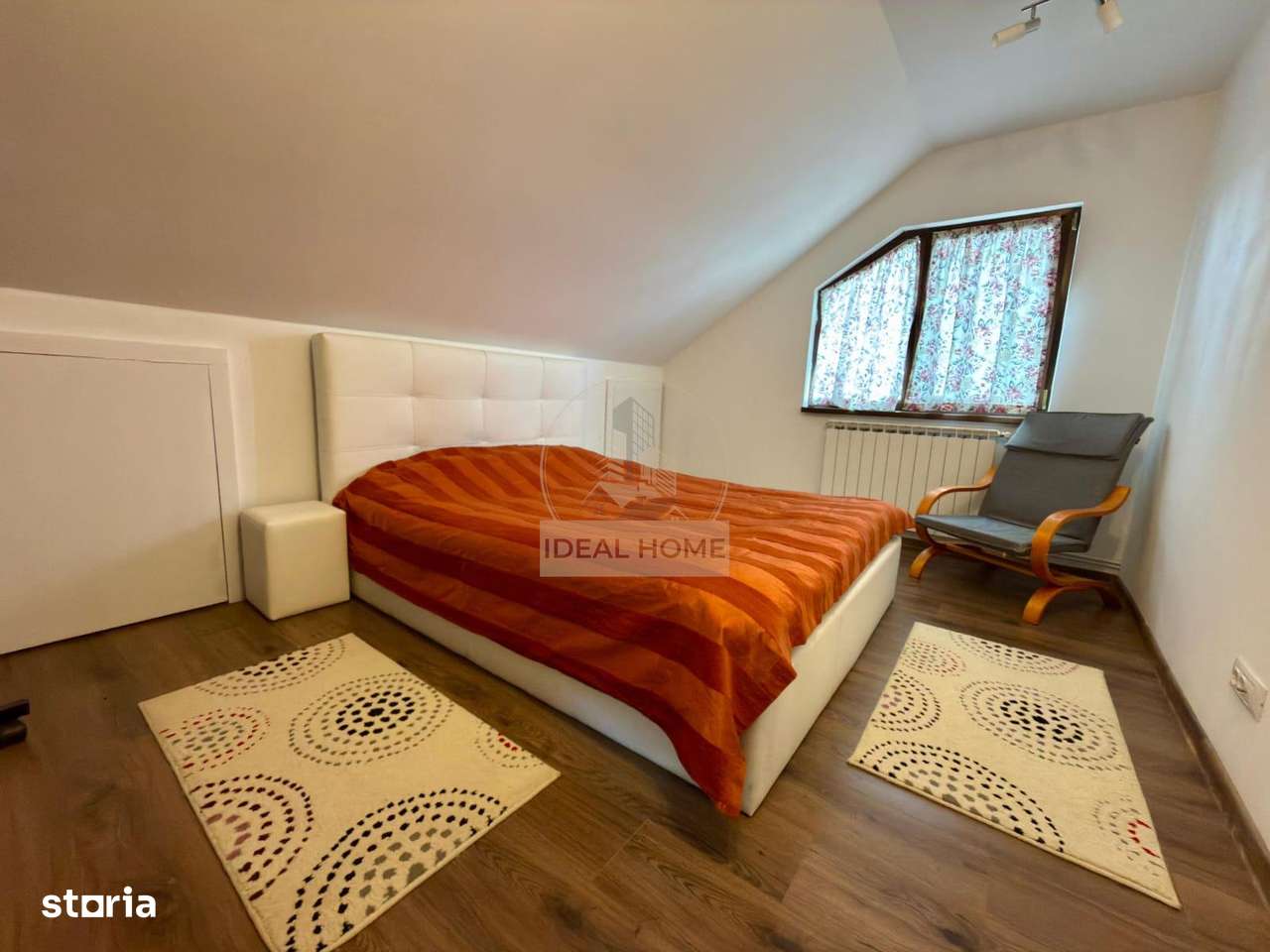 Casa individuala cu 6 camere si 3 bai - toate utilitatile - 900m LIDL - Imagine principală: 4/14