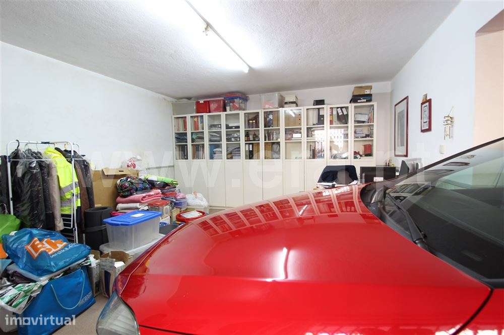 Moradia Geminada T3, Venda-35