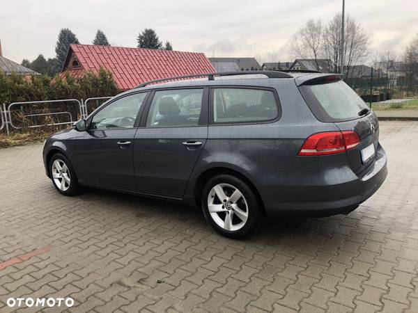 Volkswagen Passat 2.0 TDI DPF Comfortline DSG - 4