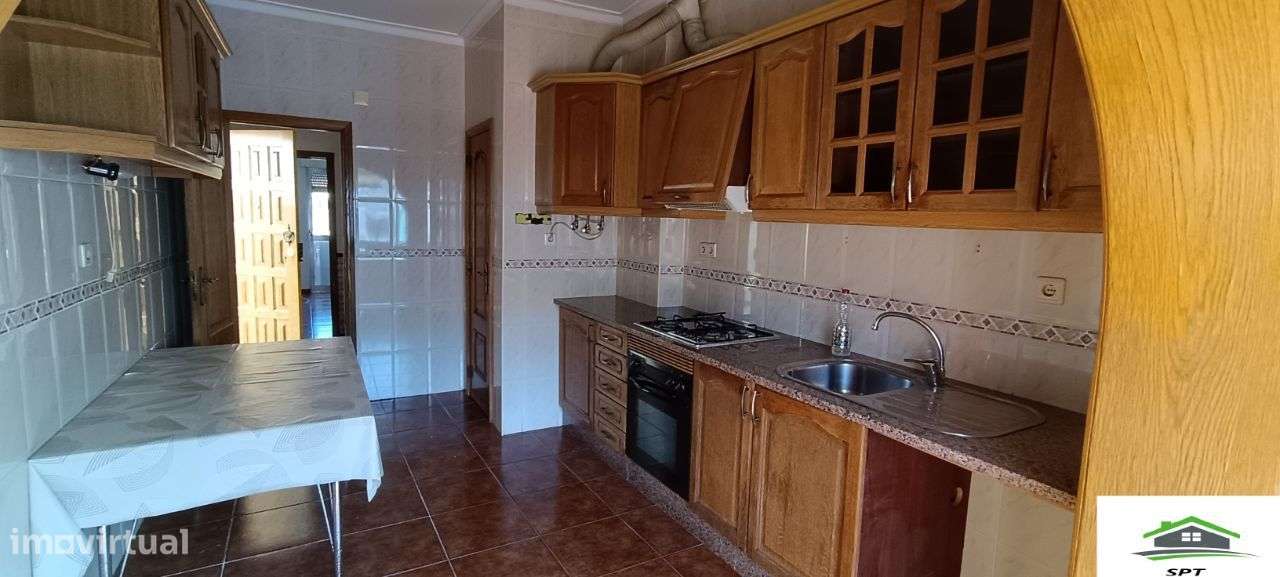 Sobralinho Apartamento T1 Coz/semi-equipada - Grande imagem: 2/8