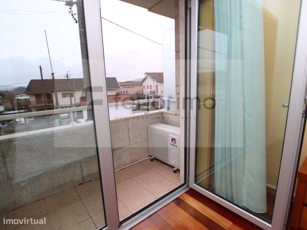 'NOVIDADE'
Excelente Moradia Geminada-47