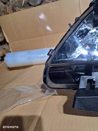 Lampa przednia lewa Opel Mokka A Zwykła 42435929 Reflektor lewy przód przedni Opel Mokka A Zwykły 42435929 - 10