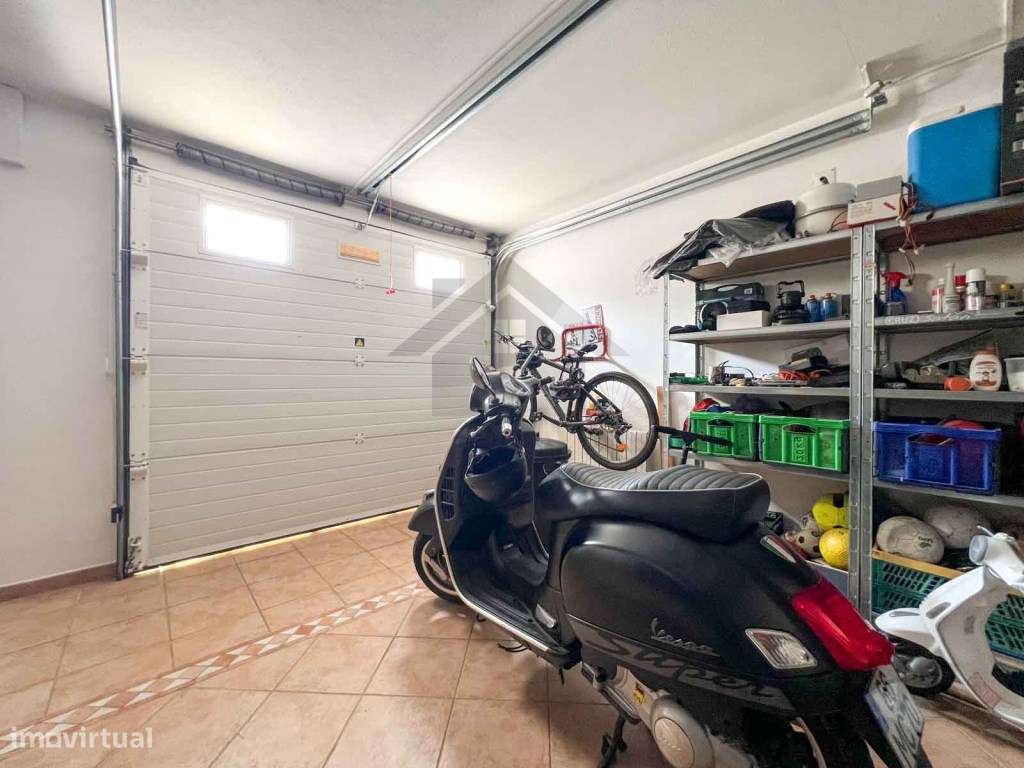 Moradia T3 com piscina para venda em Lagos-57