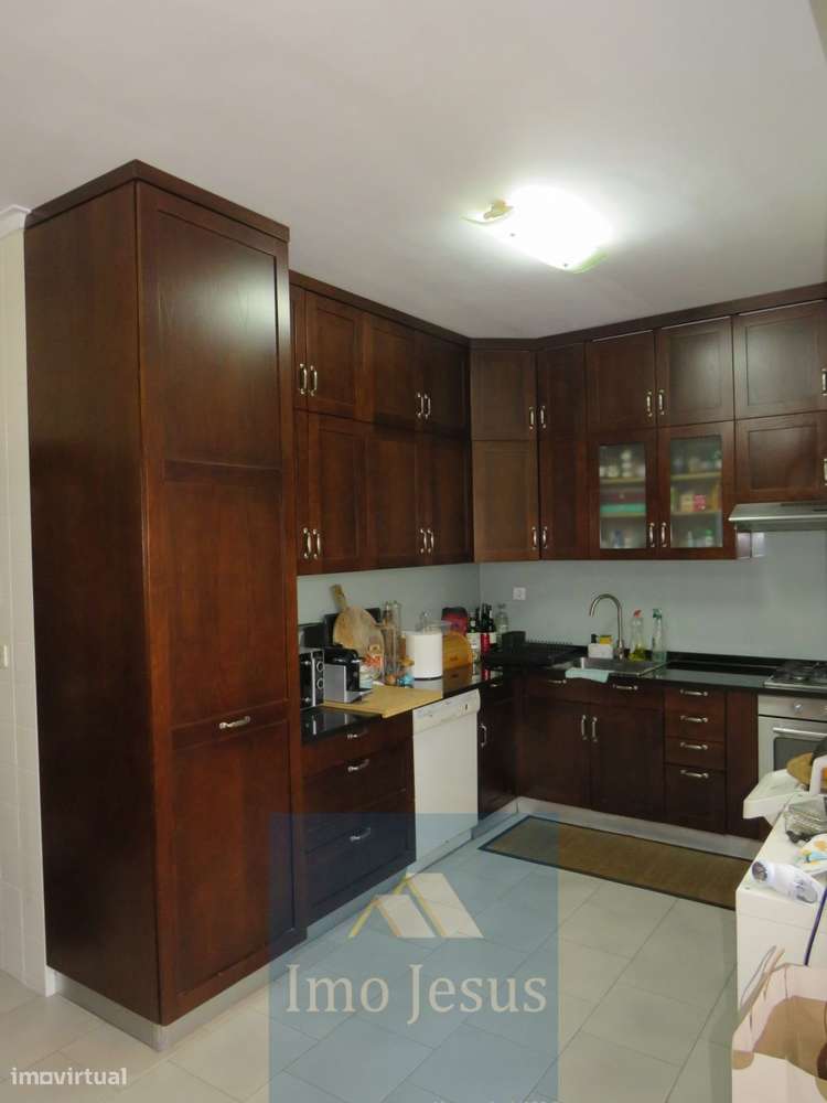 Moradia T5+2 Centro de Gaia-35