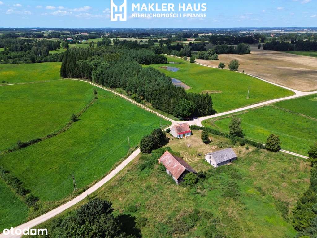 Dom z działką 6228 m² i zabudowaniami gospodarczym
