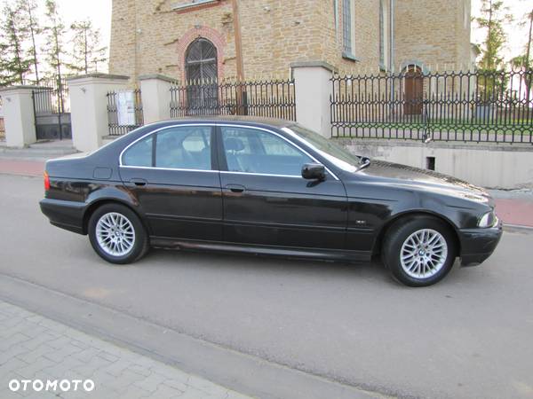 BMW Seria 5 - 11