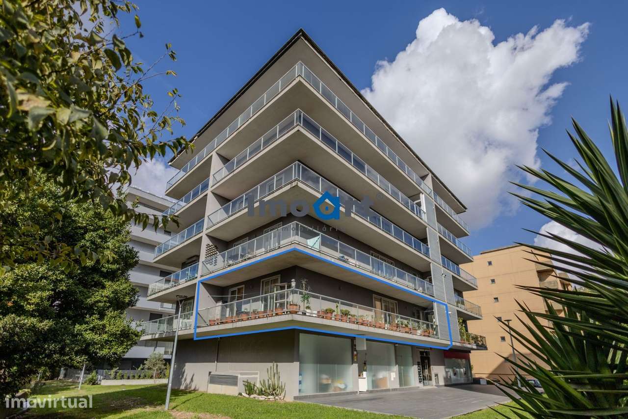 T2 RENOVADO COM VARANDA EXCECIONAL NA PRELADA !-9