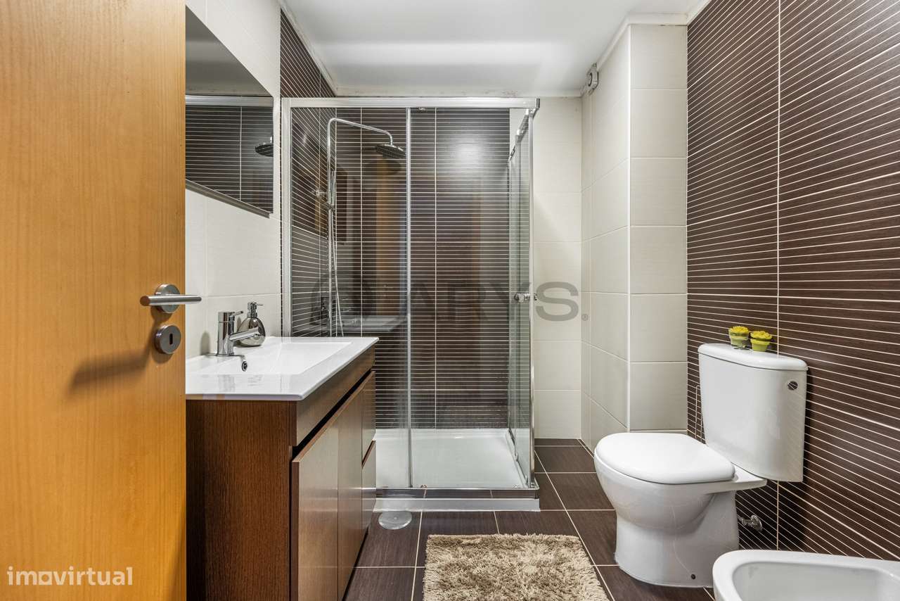 Apartamento T1 em Nogueiró, Braga com Lugar de Garagem-11