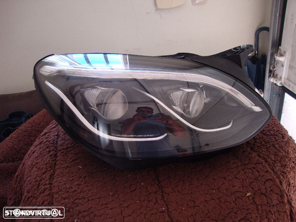 farol direito full Led Mercedes SLC W172 - 1