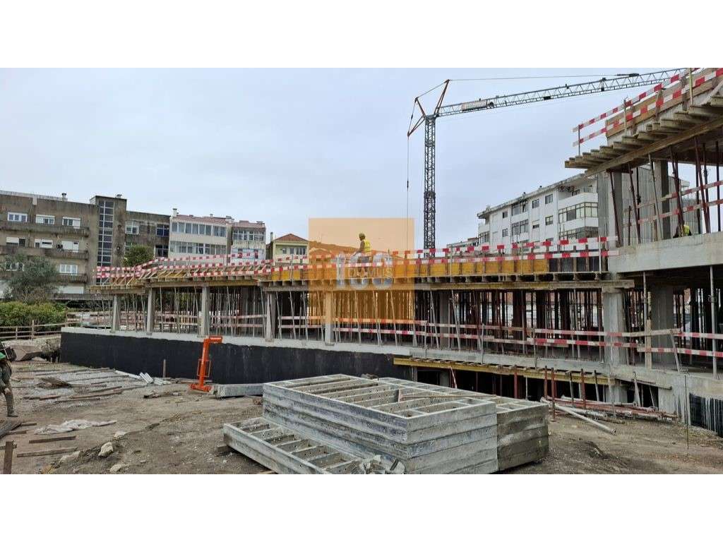 T1+1 novo com varanda e jardim - Oak Porto-20