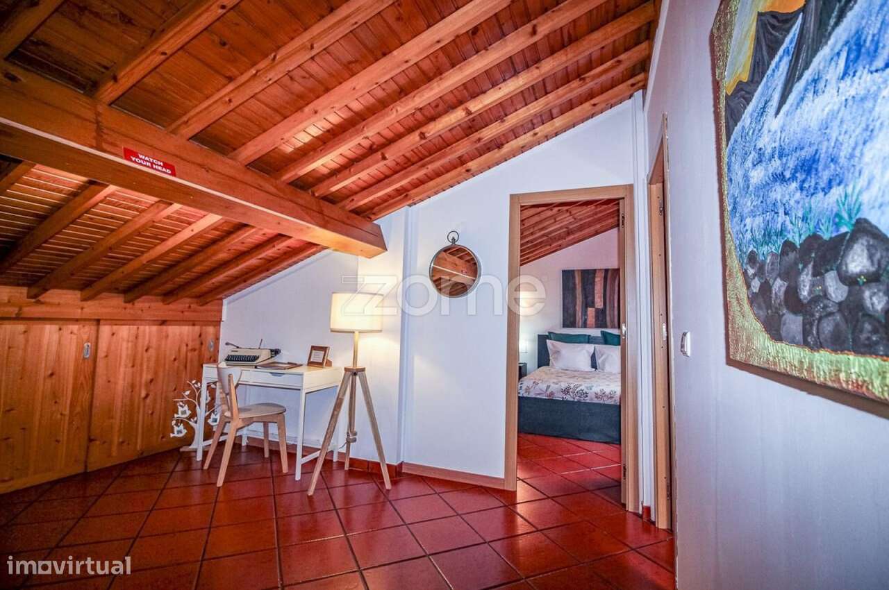 Moradia T4 com Licença AL e Espaços Versáteis – Excelente Oportunid...-13