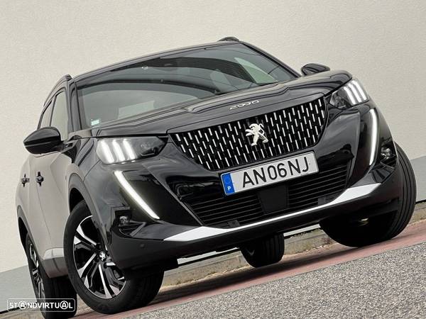 Peugeot 2008 1.2 PureTech GT - 1