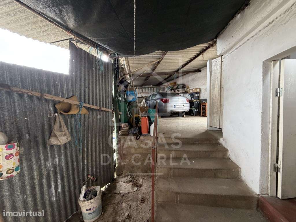 Moradia T2 com quintal e garagem em Selmes-19