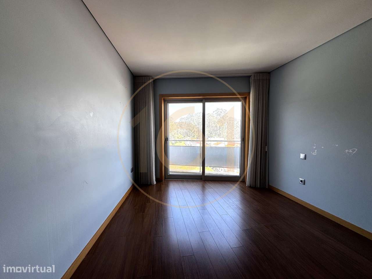 Apartamento T3+1 duplex com 2 terraços e varandas-11