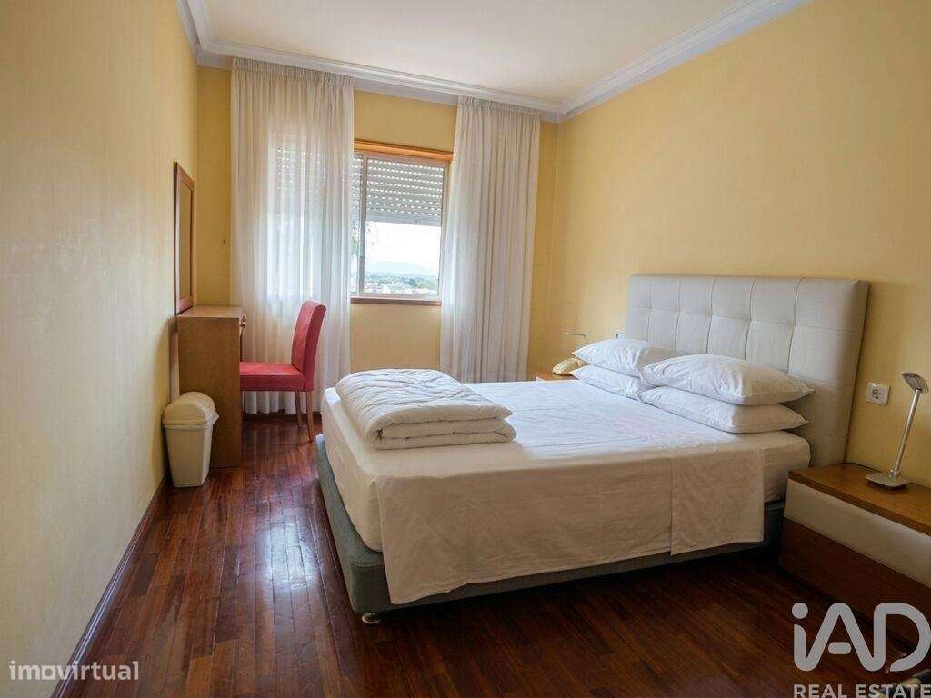 Hotel 3* T36 em Valença, Cristelo Covo e Arão de 2224,00 m2-21