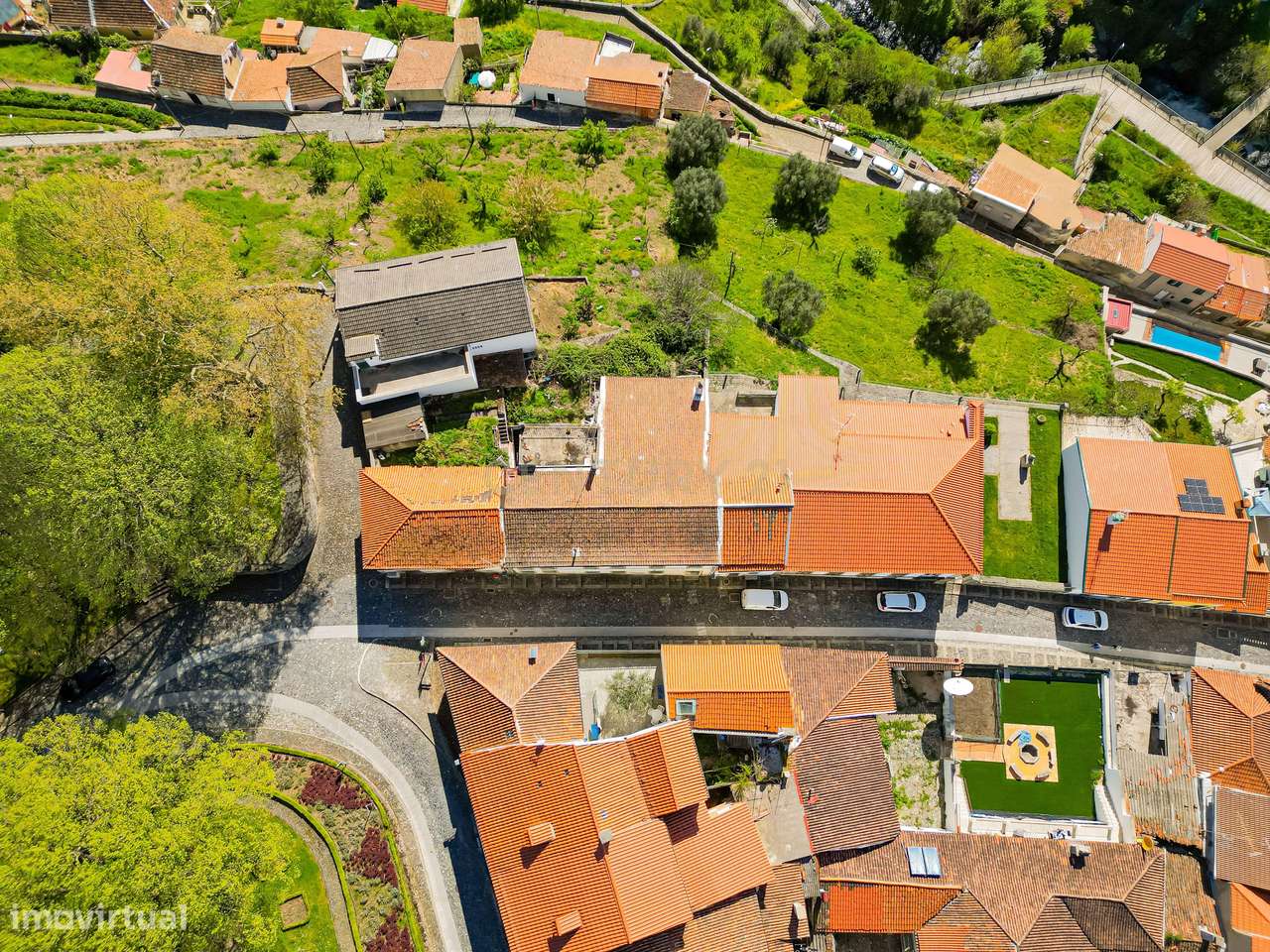 Prédio na Zona Histórica de Bragança - Grande imagem: 5/34