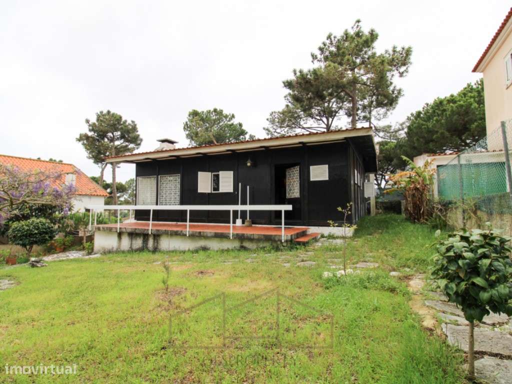 Casa de Madeira, em lote com 400m2, na Lagoa de Albufeira - Sesimbra-3