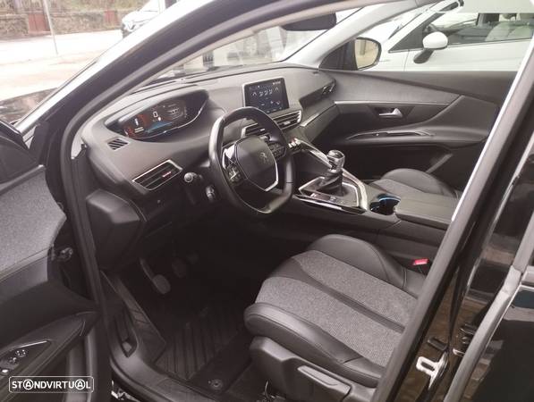 Peugeot 3008 1.5 BlueHDi Allure - 11