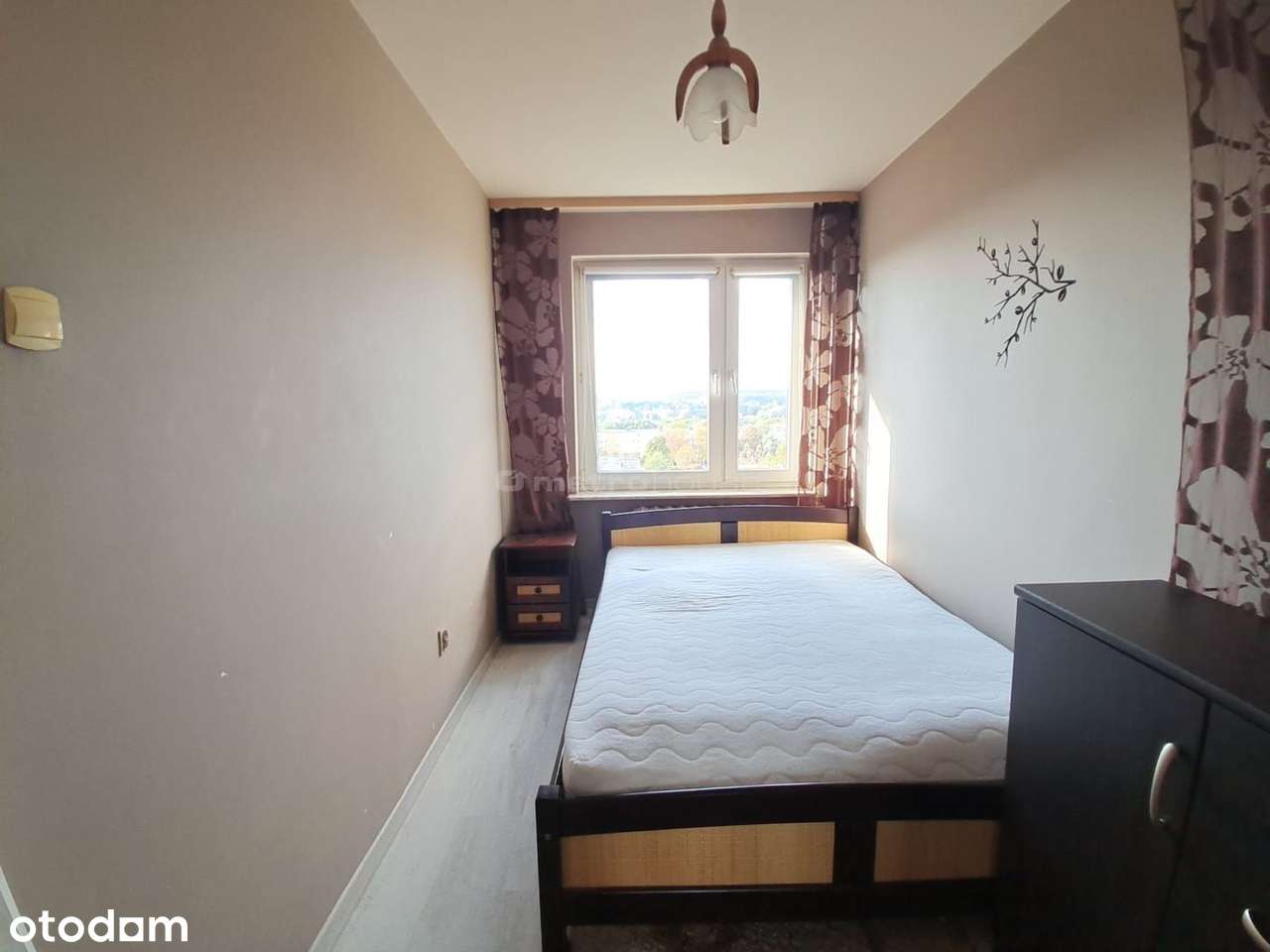 Trzypokojowe mieszkanie blisko Zalewu.-1