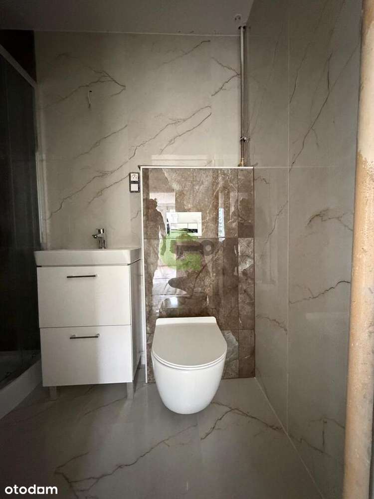 M3 w centrum Radomska po remoncie - Pełny obrazek: 5/10