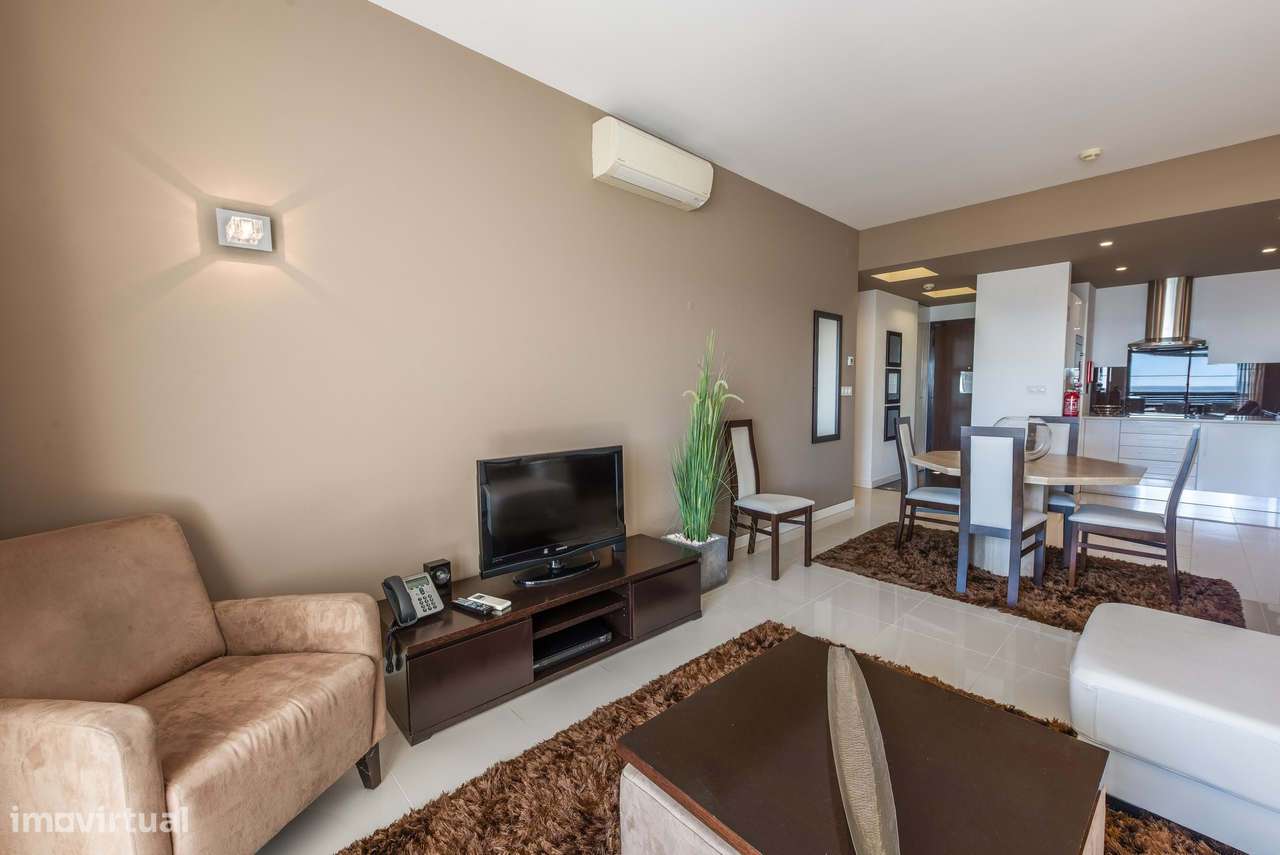 Apartamento de 2 quartos com vistas espetaculares para o mar-11