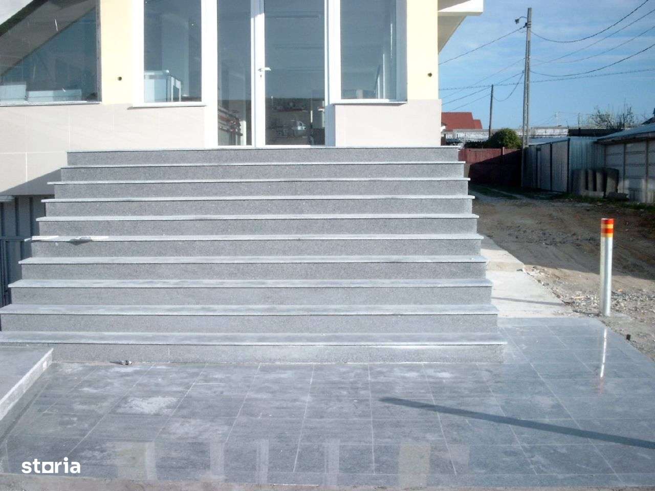 Spatiu Comercial 185mp -1000 euro zona comerciala 3 hypermarketuri - Imagine principală: 5/10