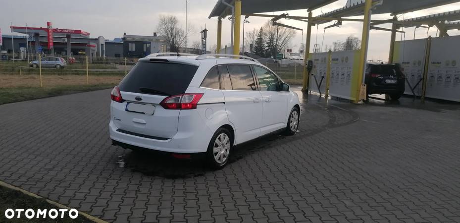 Ford Grand C-MAX 1.6 TDCi Titanium - 9