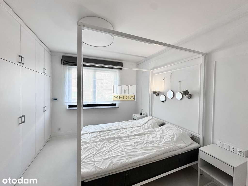 Apartament z tarasem przy Metro Płocka-5