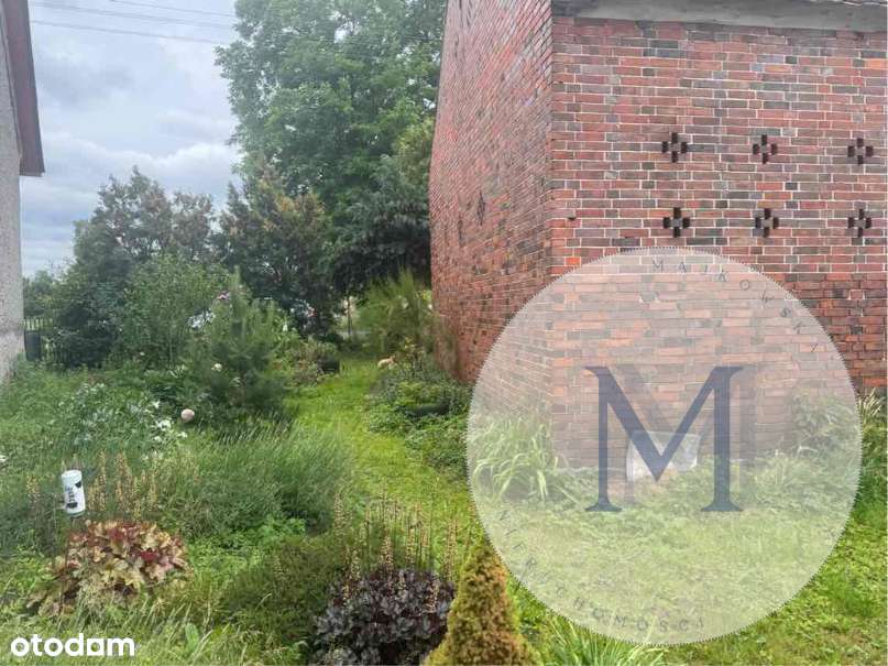 Dom do aranżacji w Wężyskach w spokojnej okolicy-10