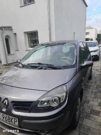 Renault Scenic - 2