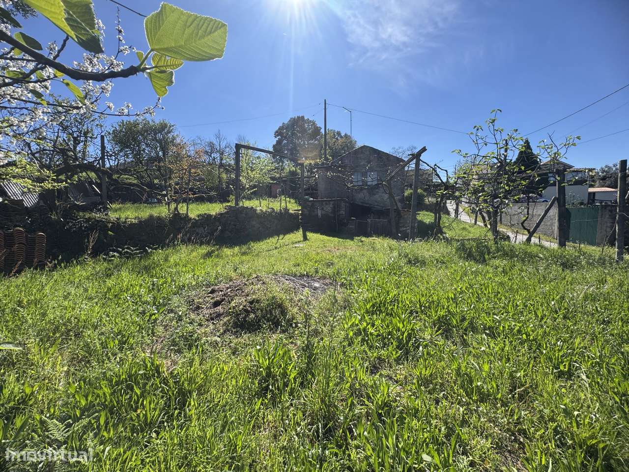 Moradia em granito p/ recuperar – Oliveira de Frades-16