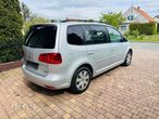 Volkswagen Touran 1.6 TDI DPF BlueMotion Technology Highline - 6